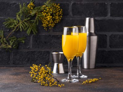 Mimosa cocktail with champagne and orange juice